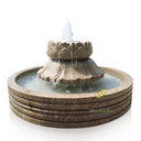 نافورة حديقة من طبقتين