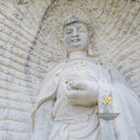 Baignoire en pierre de rivière