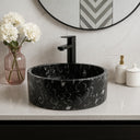 حوض حجري صغير