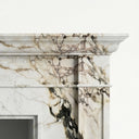 White marble hearth in Calacatta Monet - Image 4