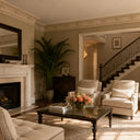 stone crown moulding in Crema Marfil Premium - Image 2