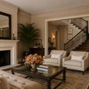 marble cornice in Crema Marfil Premium - Image 4