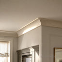 marble crown moulding in Crema Marfil Premium - Image 4