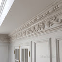 marble crown moulding in Li River White Marble - Image 3