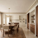 Marble cornice in Pearl Linen limestone - Image 2
