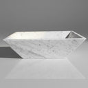 Marble bathtub in Carrara White - Image 2