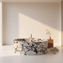 Marble bathroom tub in Calacatta viola - Image 1