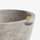 Marble bath tub in Taj Mahal - Image 5