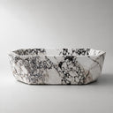Natural stone bathtub in Calacatta Monet - Image 4