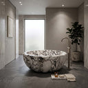 Stone bathtub in Calacatta Monet - Image 1