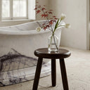 White marble bathtub in Milas Lilac - Image 5