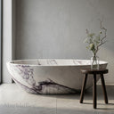 White marble bathtub in Milas Lilac - Image 5