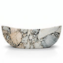 White marble bathtub in Valgri white - Image 2