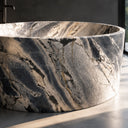 stone tub in Valgri white - Image 4