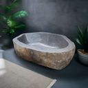 Marblebee Rock bathtub
