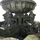 نافورة حديقة من طبقتين