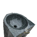 Baignoire en pierre de rivière