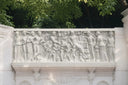 Grand relief mural en marbre