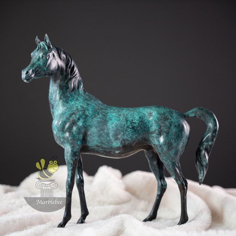 Statue cheval en bronze antique
