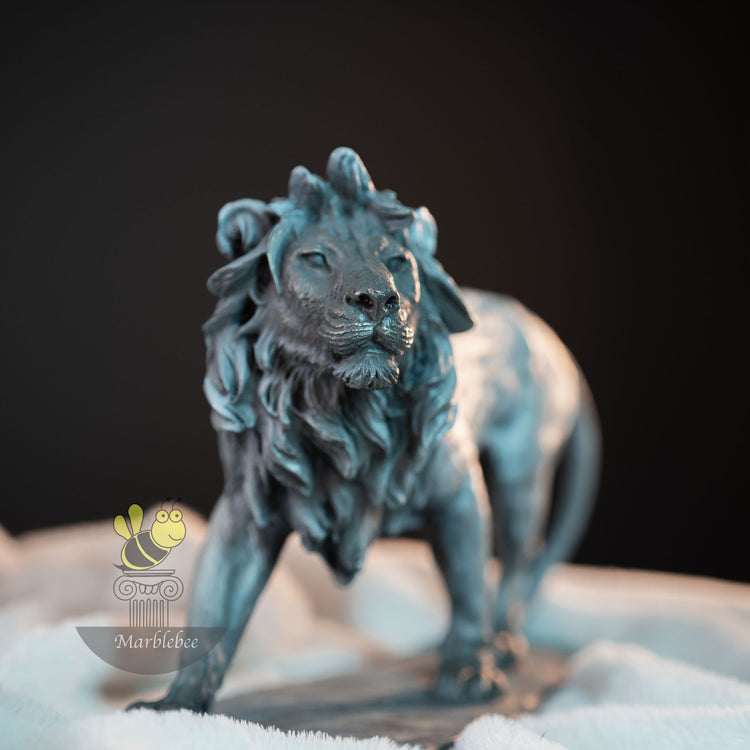 Bronze sculpture of roaring lion